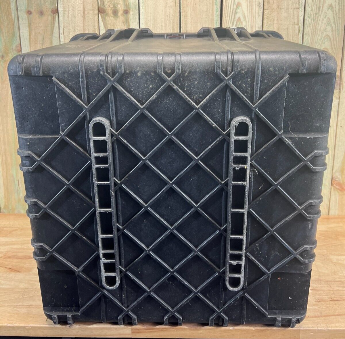 Pelican 0370 Protector Cube Transport Case Black Grade A/B