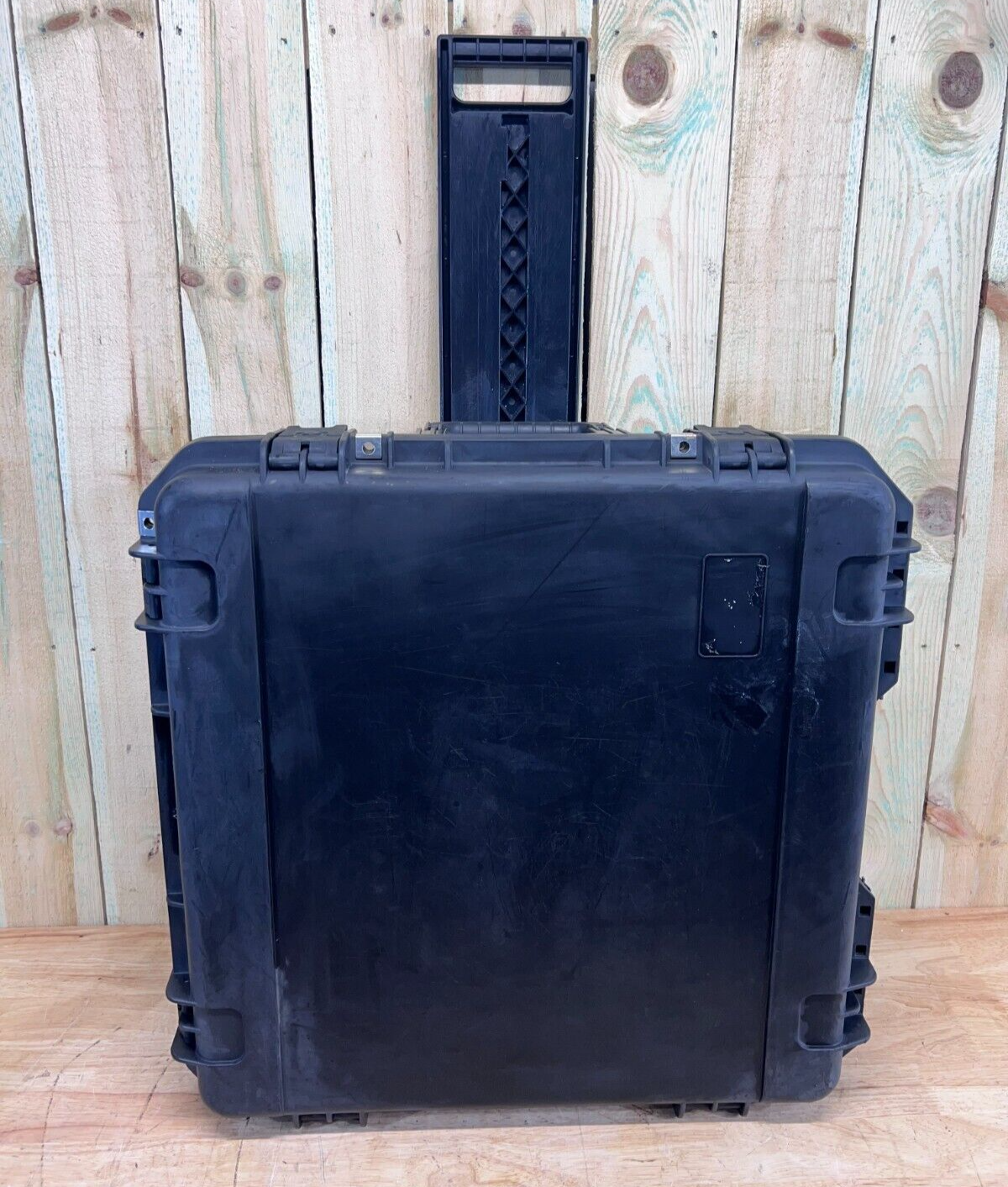 SKB iSeries 2222-12 Case Used Black Waterproof Grade B/C Free Shipping