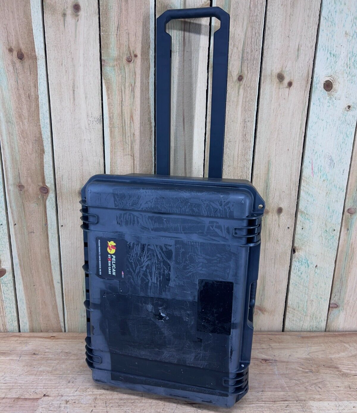 Pelican IM2620 Storm Case Waterproof  BC Grade Good Condition Free UPS Shipping