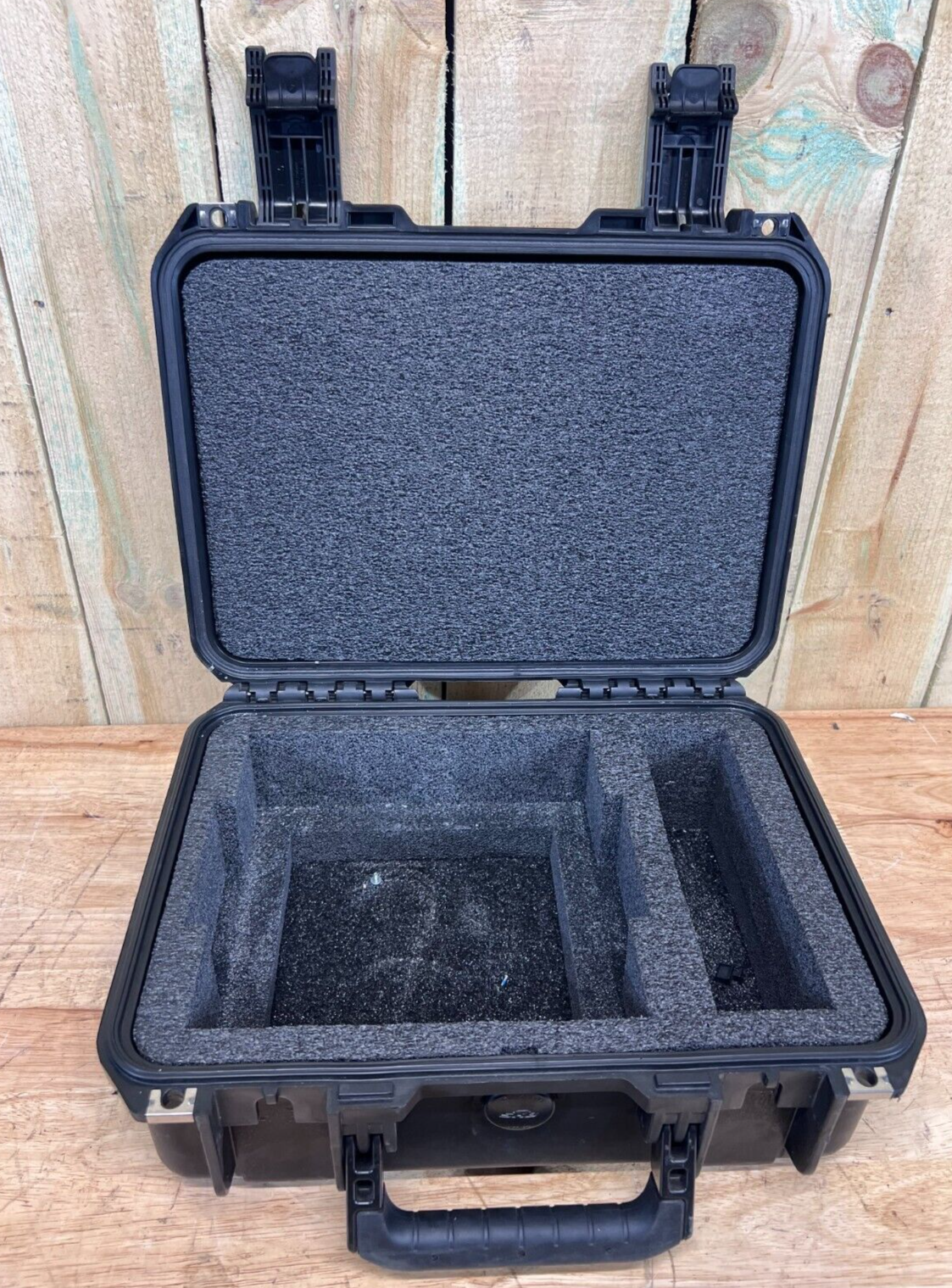 SKB 3i-1510-6 Waterproof Storage Case Black Good Condition A/B Free Shipping