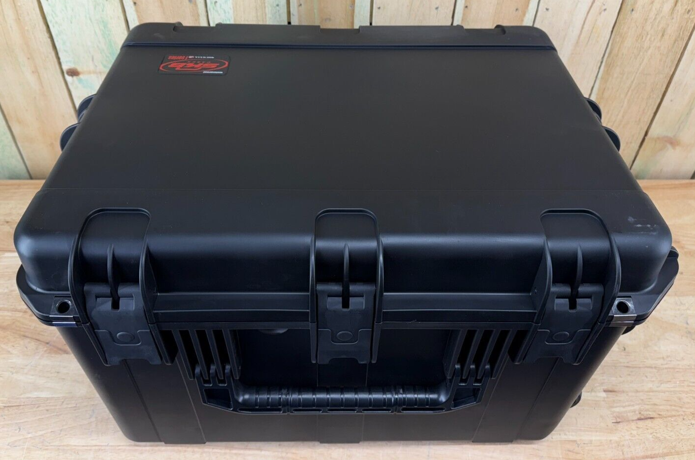 SKB iSeries 2317-14 iSeries Waterproof Storage Case Brand New Rolling Music Case