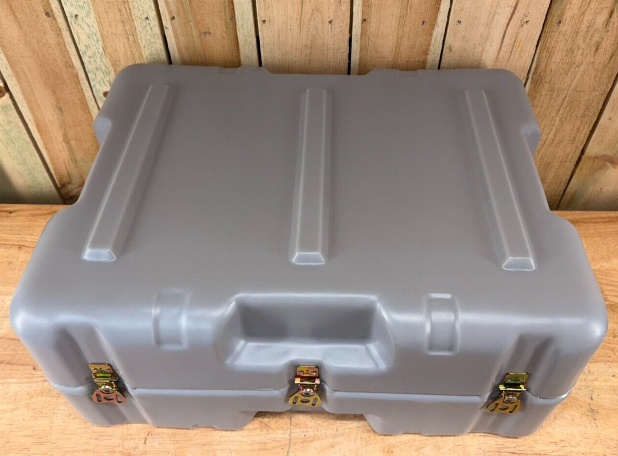 Pelican Hardigg Grey Storage Case 29" X 19" X 12" Footlocker Brand New