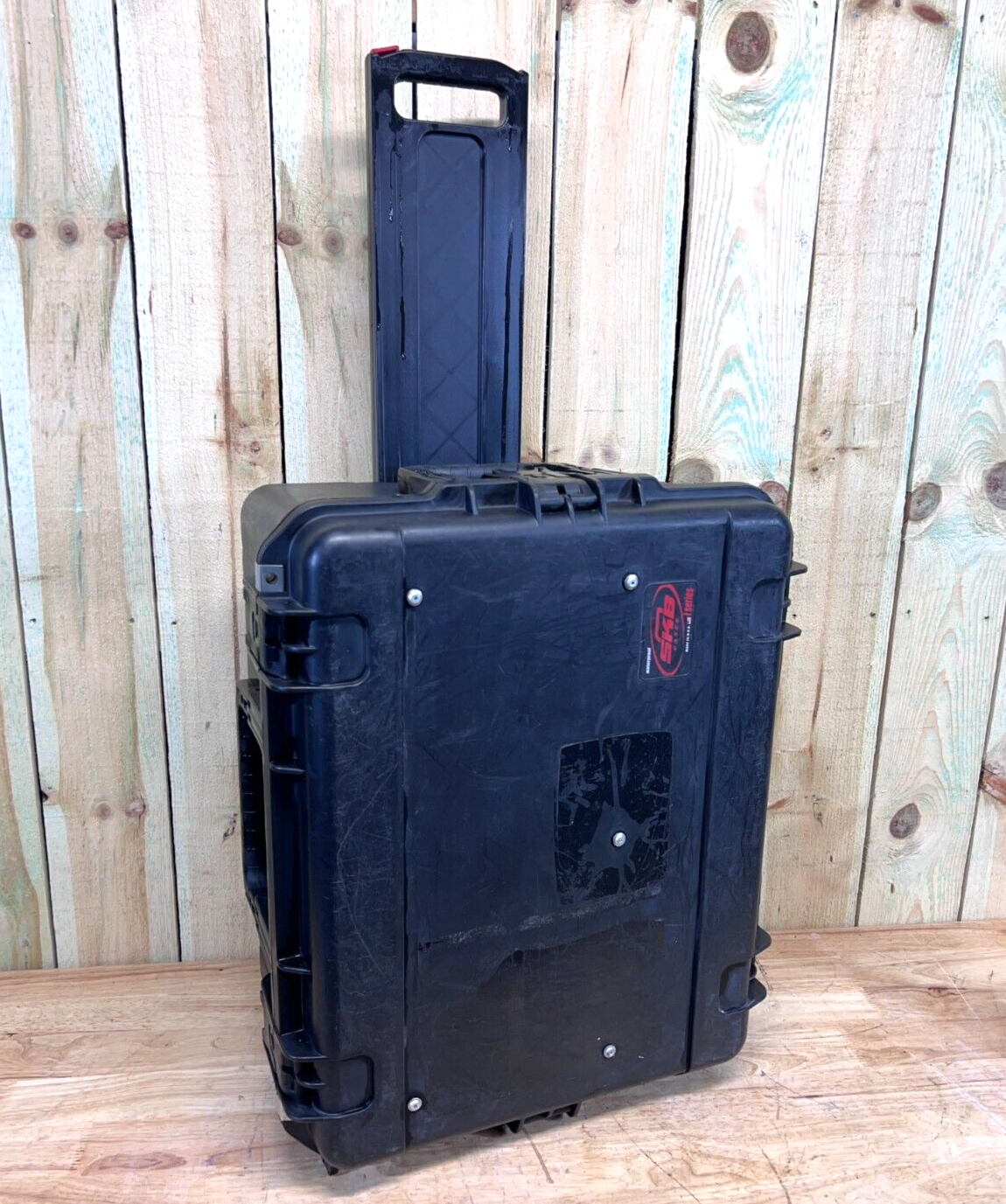 SKB 3i-2217-10 iSeries Waterproof Rolling Case Black Good Condition A/B