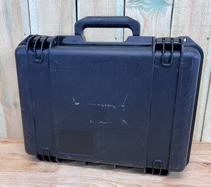 Pelican iM2300 Storm Case Waterproof Handheld Great Condition AB