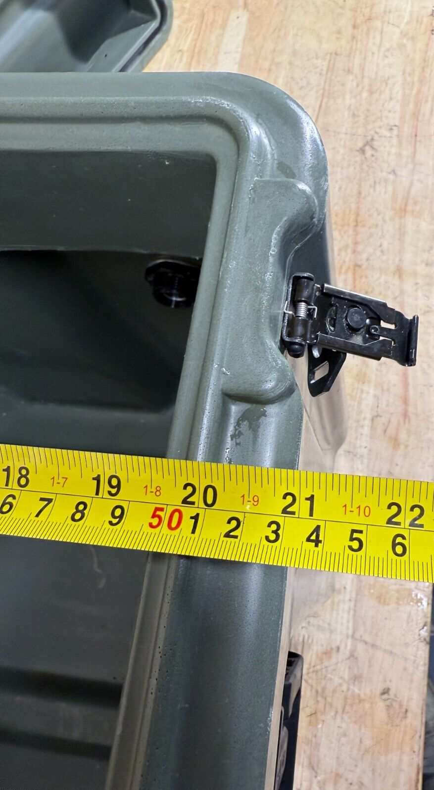 Pelican Hardigg Case 33X21X19" Green  Military Waterproof Storage Container