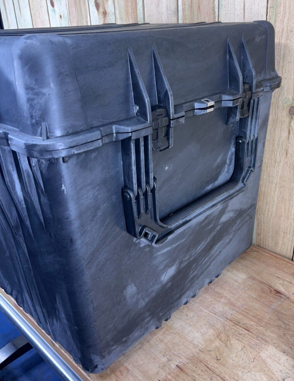 Pelican 0370 Protector Cube Transport Case Black Grade B/C Free Shipping