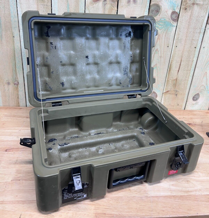 ECS Loadmaster 22x14x9 Case Rolling W Extendable Handle 1510 AB Carry On Tan