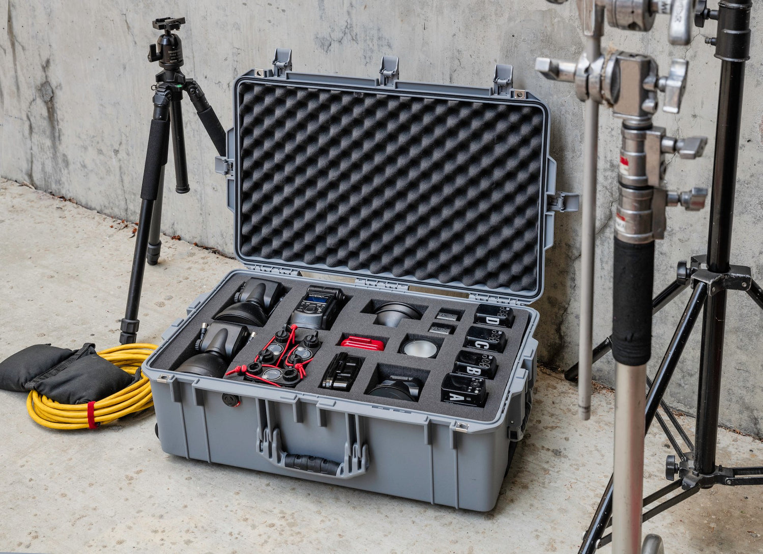 Pelican storm case.jpg__PID:67495e1b-aa55-41a3-964b-ae7bab6d6ccf
