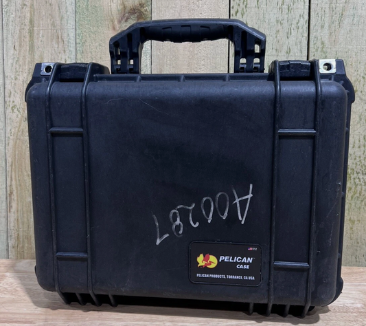 Pelican 1450 Black Hard Case Protector Waterproof Good Condition AB