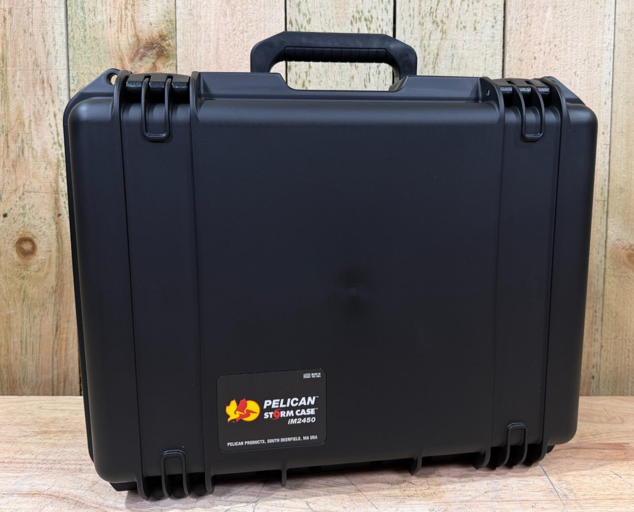 Pelican Storm IM2450 Waterproof Handheld Case W/ Pre Cut Foam Brand New NIB