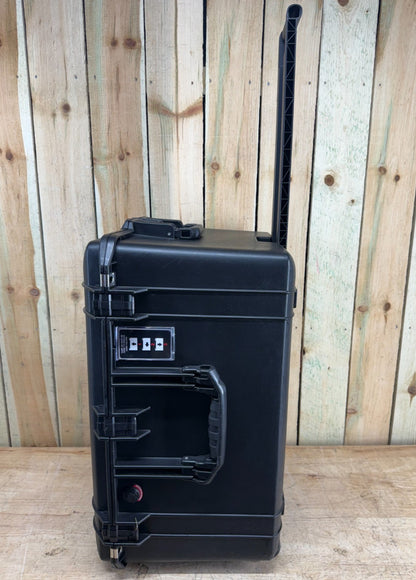 Pelican Air 1637 Hard Case Protector Rolling Black Good Condition AB Free Ship