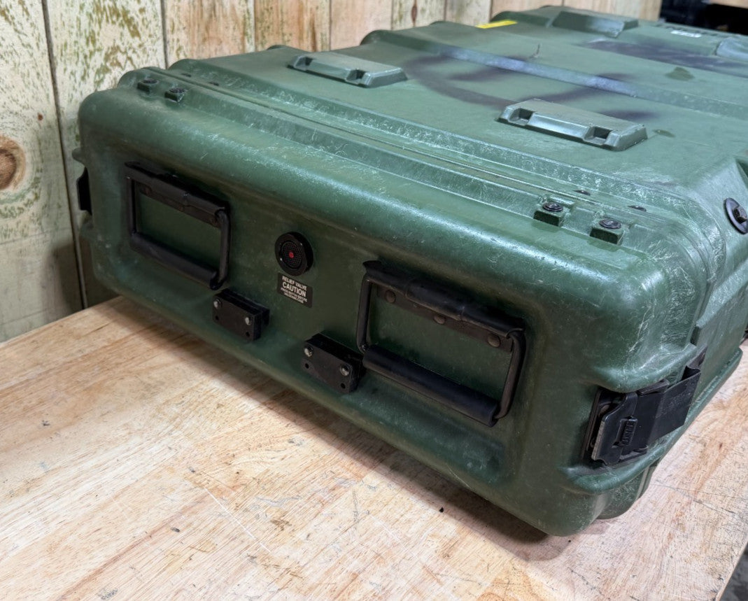 ECS Server 3U Rack Rackmount 19" X 30" Frame Waterproof Green Storage Case