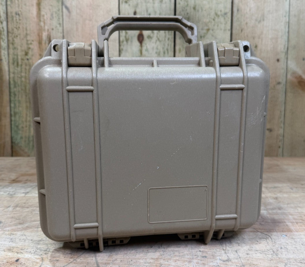 Pelican 1300 Hard Protector Case Good Condition A/B Waterproof Free Shipping