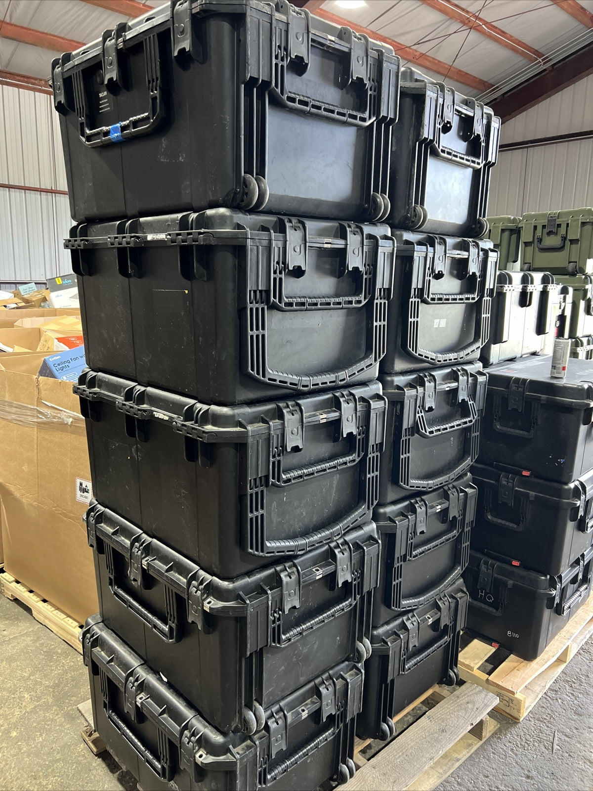 SKB i-Series 2922-16 Waterproof Storage Case Good Condition A/B Free Shipping