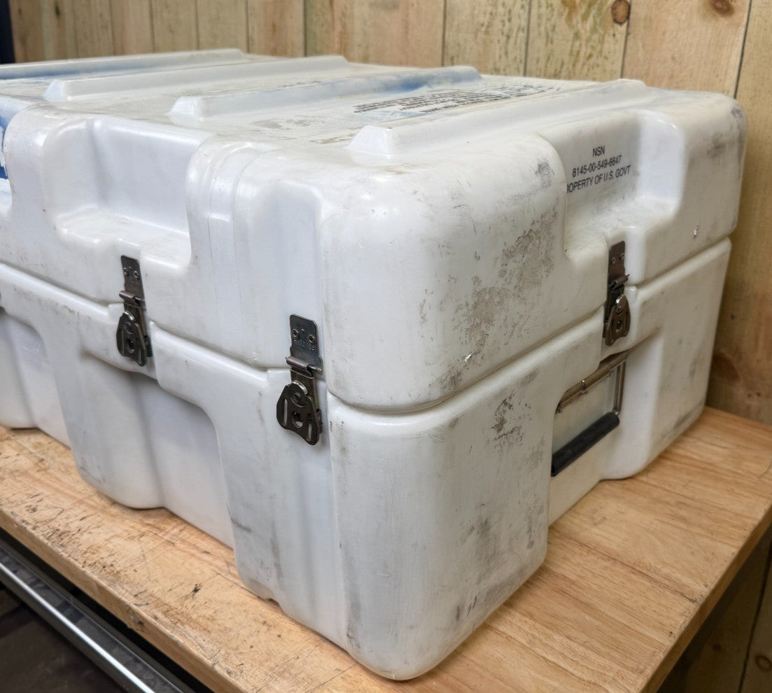 Pelican Hardigg 31x21x14.5" Footlocker White Case Military Waterproof
