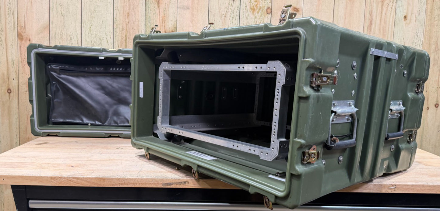Hardigg Server Rack Rackmount  19x24" 4U Rack Waterproof Storage Case W/ Rack