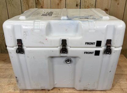 Pelican Hardigg 24.5x18.5x19" Footlocker White Case Military Waterproof