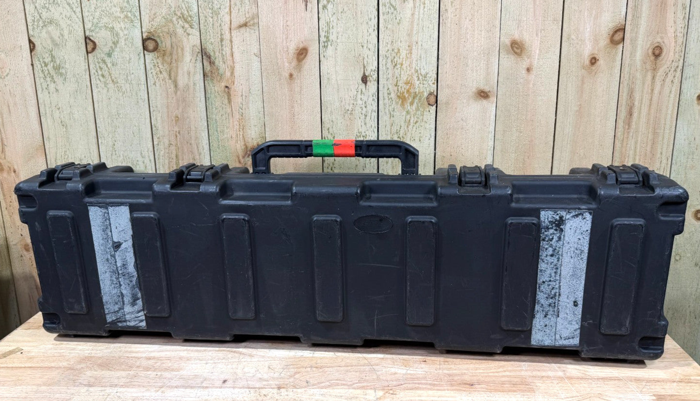 SKB 5212-7  rSeries Waterproof Rolling Case Black Good Condition A/B
