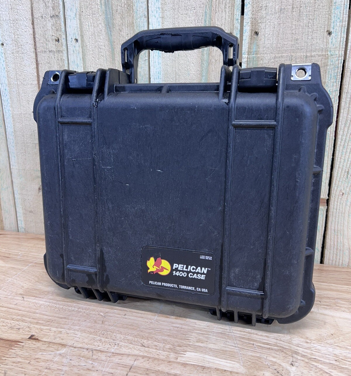 Pelican 1400 Protector Case Handheld Black Good Condition A/B Free Shipping