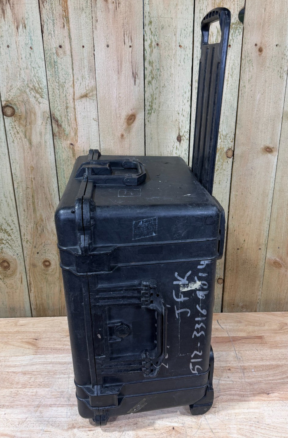 Pelican 1620 Hard Case Protector Rolling Black Good Condition OS