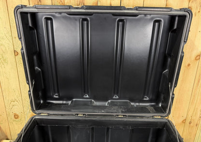 Hardigg Pelican 37x27x19 Military Surplus Black Footlocker Case
