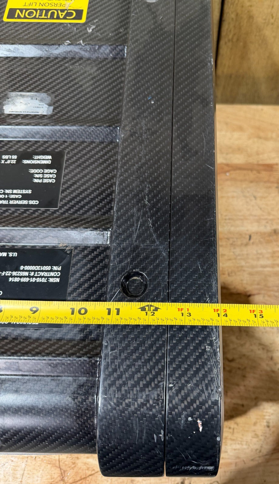 Voyager 8 Klas Carbon Fiber Rolling Storage Case Server Rack Style