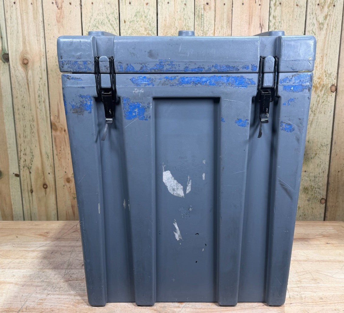 Pelican Space Case Grey 21.5x21.5x27" Waterproof Storage Footlocker