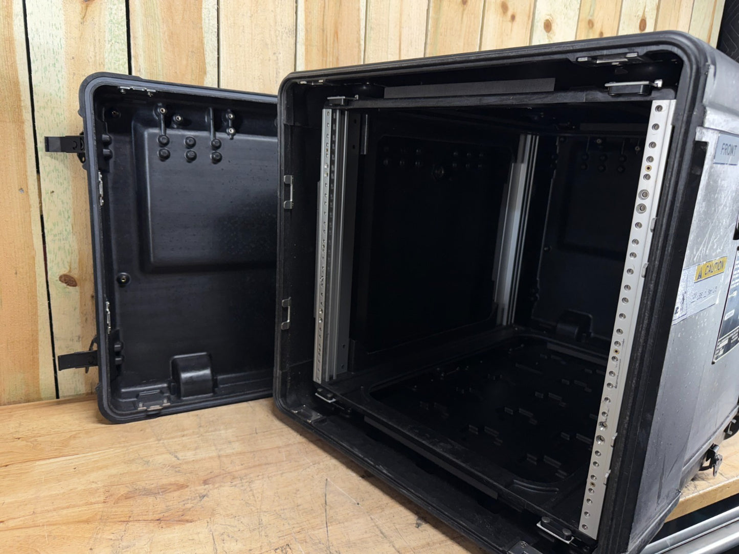 ECS Server 10U Rack Rackmount 19" X 24" Frame Waterproof Black Storage Case