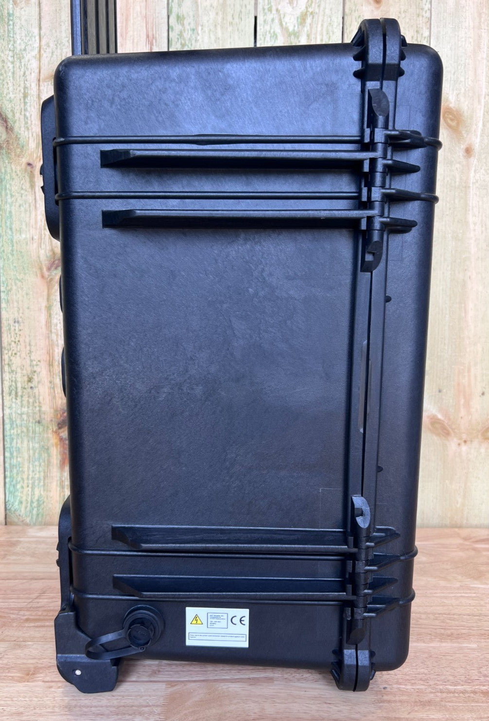 Pelican Case 1620 Hard Case With Foam Black Hard Rolling Travel Case