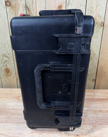 SKB 2217-10 iSeries Waterproof Rolling Case Black Good Condition A/B