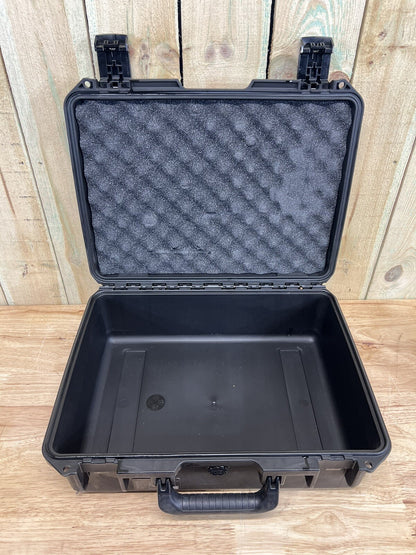 Pelican IM2400 Storm Case Waterproof  Black Good Condition A/B