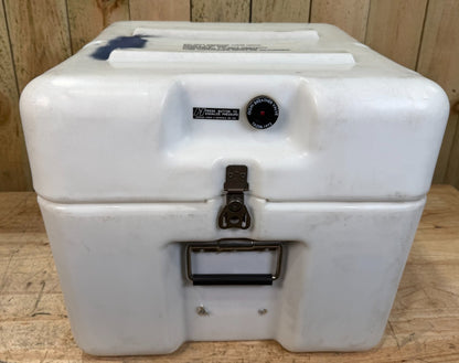 Pelican Hardigg 18.5x18.5x16.5” Footlocker White Case Military Waterproof