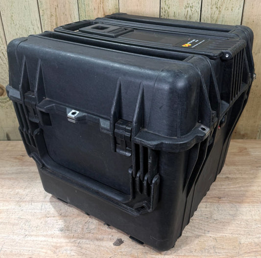 Pelican 0340 Black Protector Case Waterproof  Good Condition AB