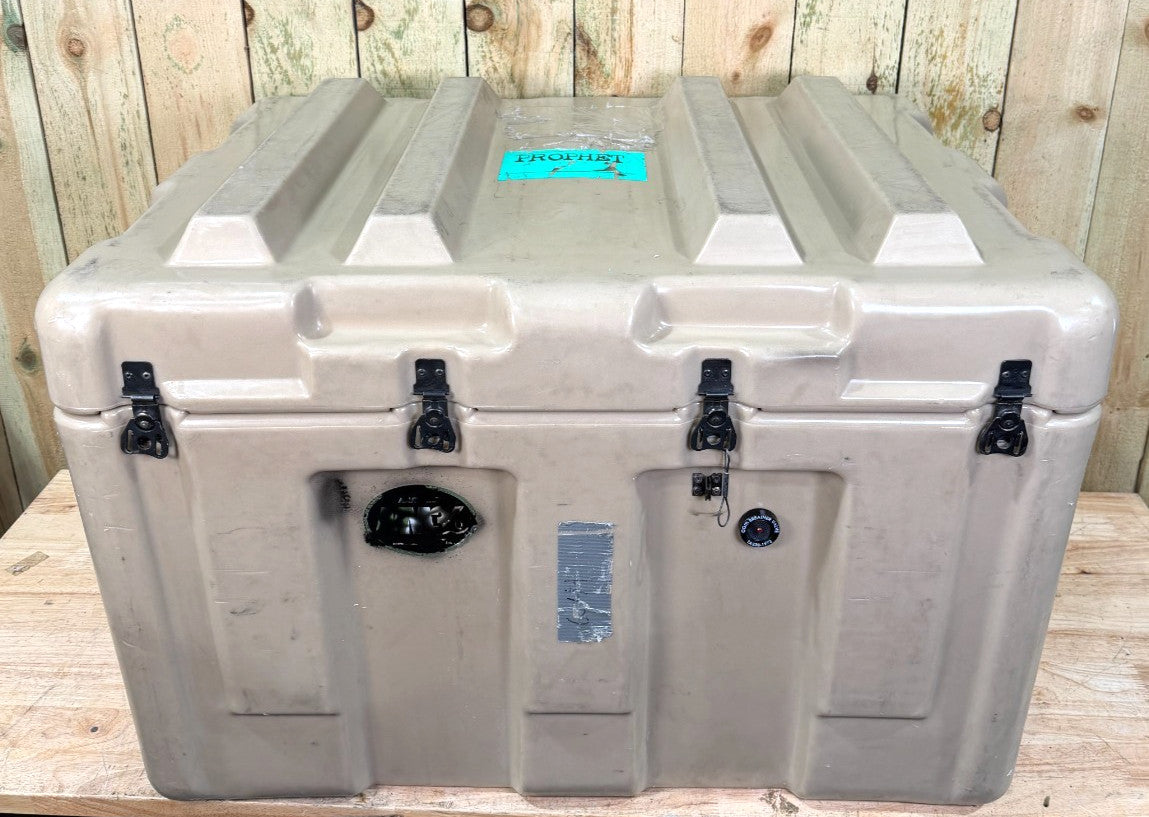 Hardigg MM36 Footlocker  33x27x23 Tan Case  Surplus Military  Waterproof