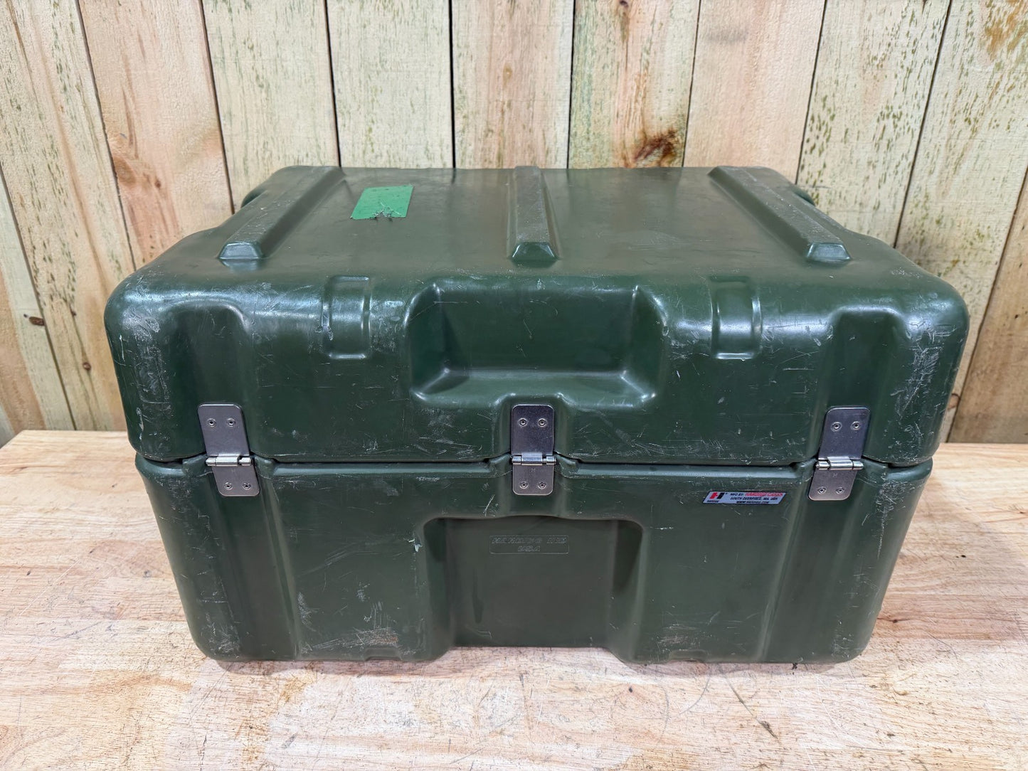 Hardigg Footlocker  24.5x19x15  Green Case  Surplus Military  Waterproof