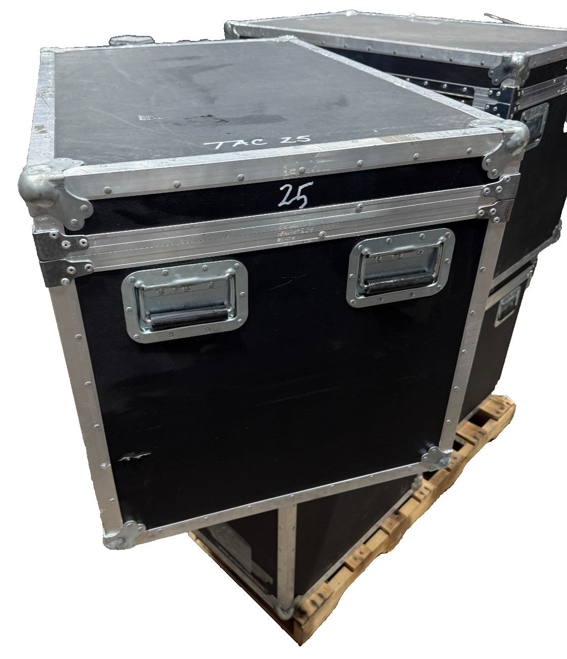 Wilson Case 37x25x25 Road Case With Foam Surplus Roadie Music Equipment Box