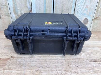 Pelican 1400 Protector Case Handheld Black Good Condition A/B Free Shipping