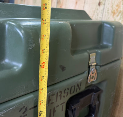 Hardigg Footlocker   28.5x27x20” Green Case  Military Waterproof