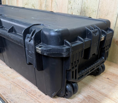 SKB 4414-10 Rolling Waterproof Storage Case Black Good Condition AB Free Ship