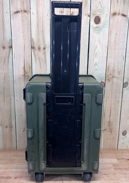 SKB 2317-14 iSeries Waterproof Rolling Case Green Good Condition A/B