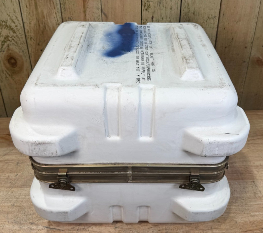 Thermodyne Storage 19x19x17”  Military Waterproof Footlocker Hardigg