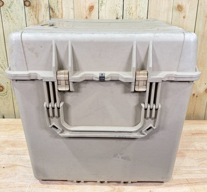 Pelican 0370 Waterproof Tan Case Large Good Condition AB Free Ship