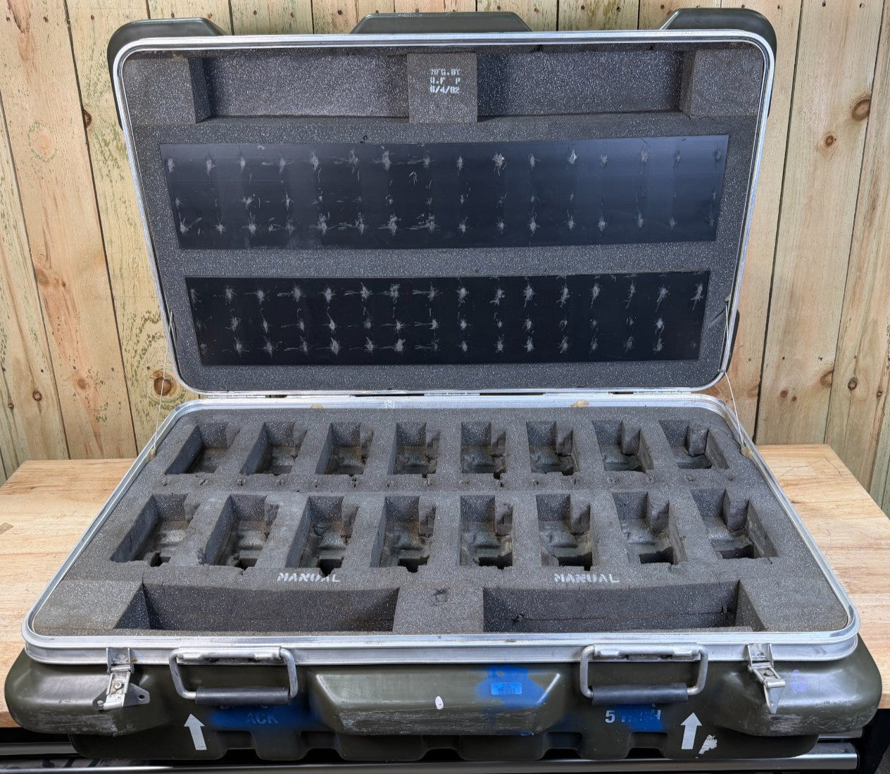 Thermodyne Storage Case 38x24x12.5"  Military Waterproof Footlocker Hardigg
