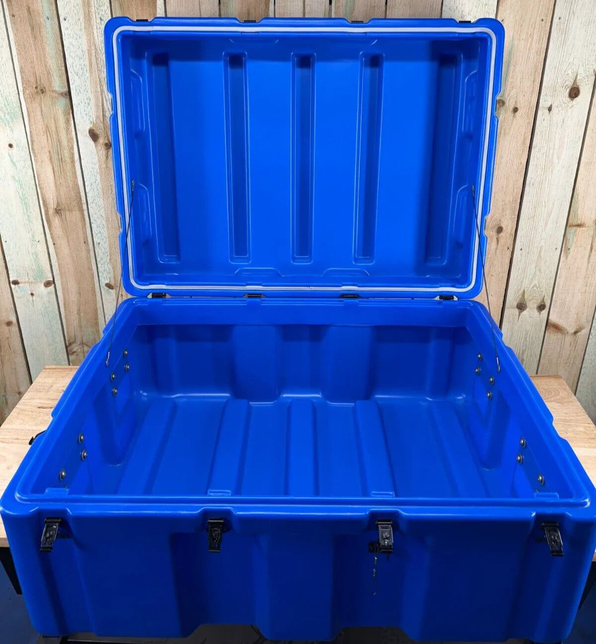 Blue Pelican Hardigg Case 37.5"27.5"19" Military Waterproof Footlocker W/ Foam