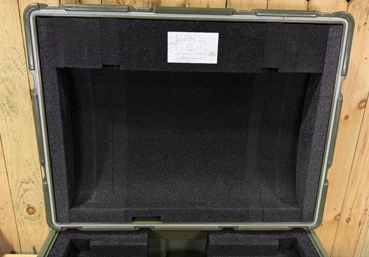 Hardigg Pelican 39x30x17 Military Surplus Green Footlocker Case