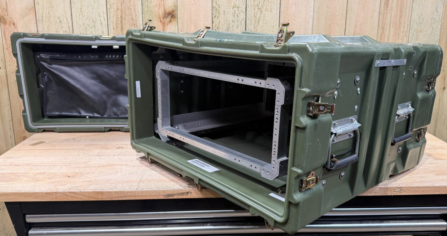 Hardigg Server Rack Rackmount  19x24" 4U Rack Waterproof Storage Case W/ Rack