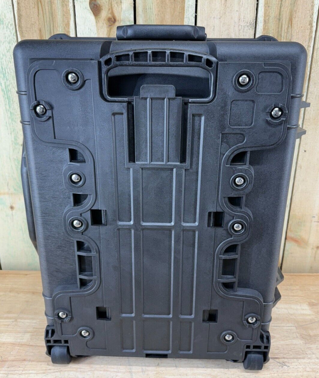 Pelican 1610 Waterproof Rolling Case W/ Foam Brand New NIB Free Shipping