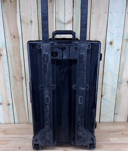 Pelican iM2975 Storm Case Rolling Waterproof Black Good Condition AB Free Ship