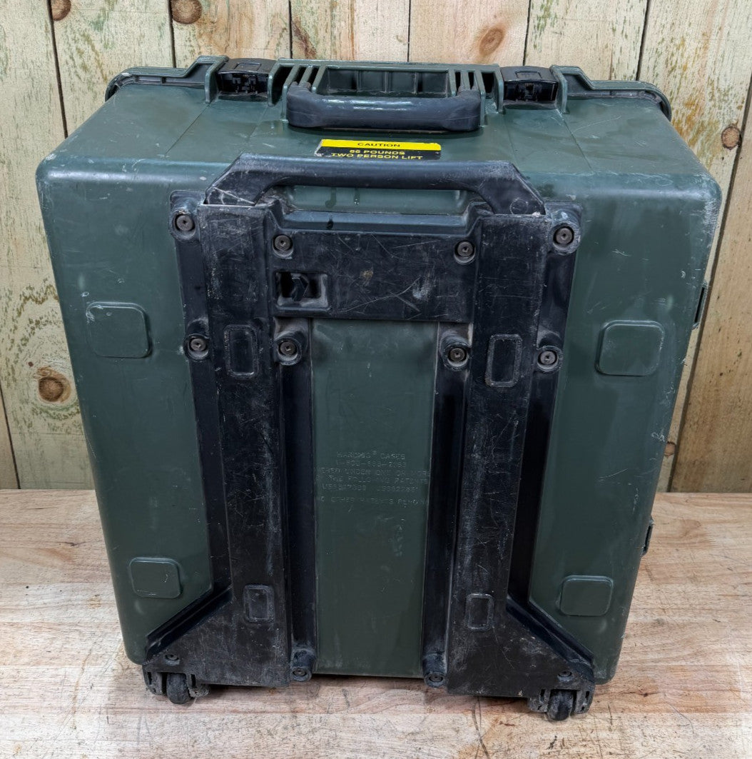 Pelican Storm IM2875 Green Waterproof Rolling Storage Case Good Condition AB