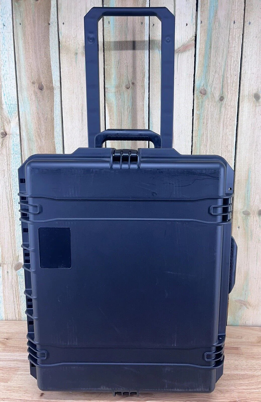 Pelican IM2720 Storm Case Waterproof Good Condition(1610 Comp) A/B